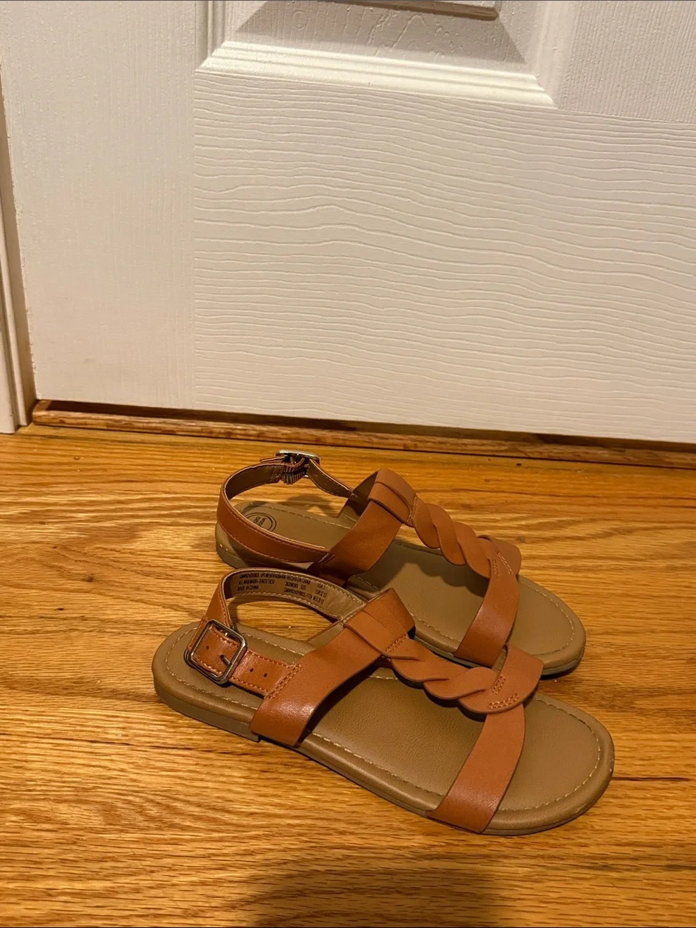 wonder nation Braided Strap Sandals in Brown and Black